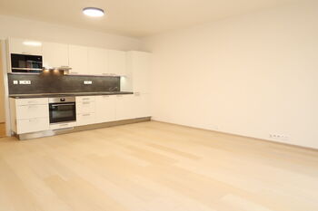 Pronájem bytu 2+kk v osobním vlastnictví 59 m², Praha 4 - Modřany