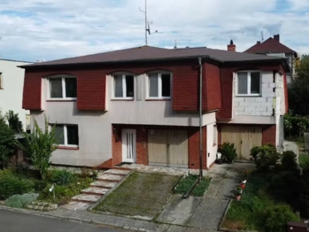 Prodej domu 260 m², Kobeřice