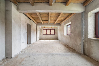 Prodej domu 204 m², Krňany
