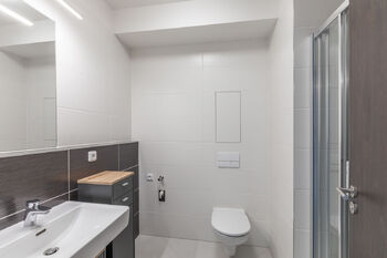 Pronájem bytu 1+kk v družstevním vlastnictví 27 m², Praha 5 - Hlubočepy