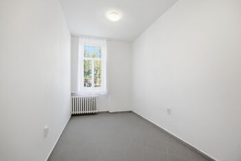 Prodej domu 395 m², Kostelec nad Labem
