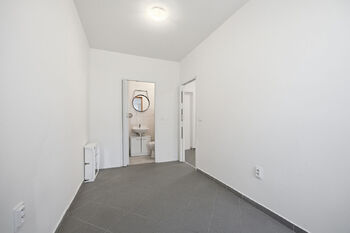 Prodej domu 395 m², Kostelec nad Labem