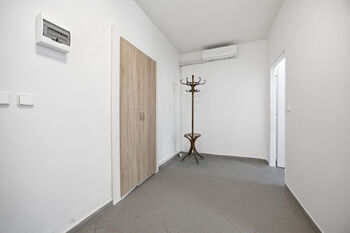 Prodej domu 395 m², Kostelec nad Labem