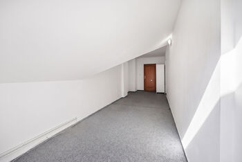 Prodej domu 395 m², Kostelec nad Labem
