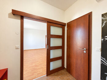 Prodej bytu 4+kk v osobním vlastnictví 86 m², Praha 5 - Stodůlky