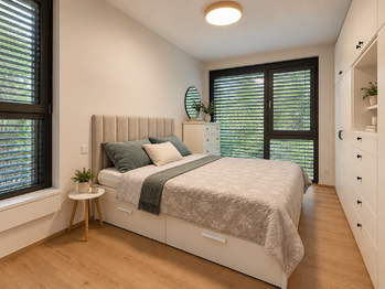 Pronájem bytu 3+kk v osobním vlastnictví 130 m², Praha 8 - Libeň