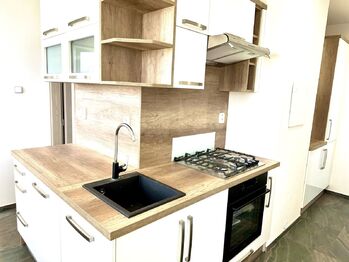 Prodej bytu 3+1 v osobním vlastnictví 63 m², Rožnov pod Radhoštěm