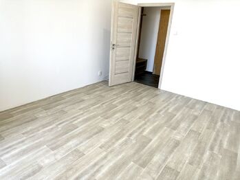 Prodej bytu 3+1 v osobním vlastnictví 63 m², Rožnov pod Radhoštěm