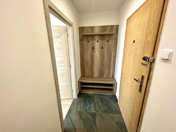 Prodej bytu 3+1 v osobním vlastnictví 63 m², Rožnov pod Radhoštěm