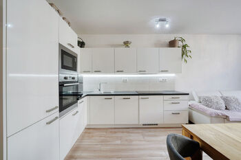 Prodej bytu 3+kk v osobním vlastnictví 65 m², Plzeň