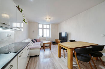 Prodej bytu 3+kk v osobním vlastnictví 65 m², Plzeň