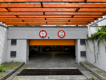 Prodej garážového stání 1043 m², Praha 4 - Libuš