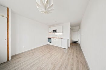 Prodej bytu 2+kk v osobním vlastnictví 47 m², Hradec Králové