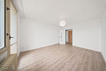 Prodej bytu 2+kk v osobním vlastnictví 47 m², Hradec Králové