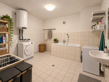 prádelna - Prodej domu 304 m², Srubec
