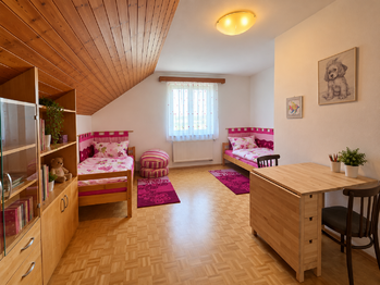 dětský pokoj  - Prodej domu 304 m², Srubec