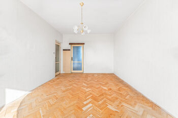 Prodej bytu 2+1 v osobním vlastnictví 51 m², Praha 6 - Veleslavín