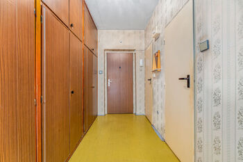 Prodej bytu 2+1 v osobním vlastnictví 51 m², Praha 6 - Veleslavín