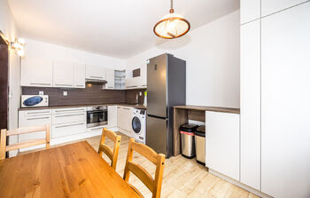 Prostor v kuchyni - Prodej bytu 3+1 v osobním vlastnictví 76 m², Ústí nad Labem