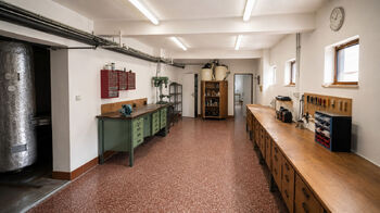 Pronájem kancelářských prostor 314 m², Kladno