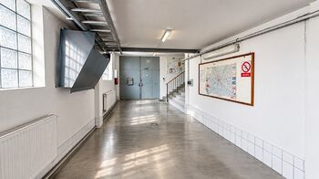 Pronájem kancelářských prostor 314 m², Kladno