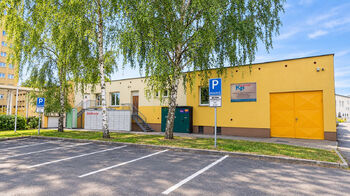 Pronájem kancelářských prostor 314 m², Kladno