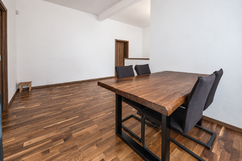 Prodej bytu 3+1 v osobním vlastnictví 82 m², Karlovy Vary
