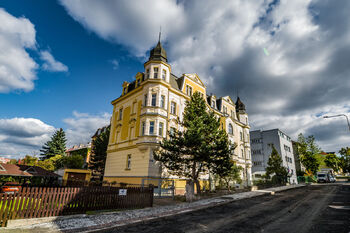 Prodej bytu 3+1 v osobním vlastnictví 82 m², Karlovy Vary