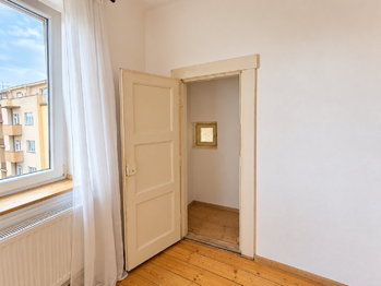 kumbál - Pronájem bytu 2+1 v osobním vlastnictví 40 m², Praha 4 - Nusle