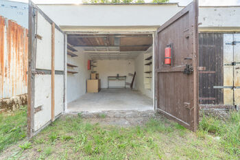 Prodej garáže 21 m², Praha 9 - Kbely