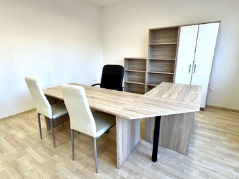 Pronájem kancelářských prostor 22 m², Kyjov