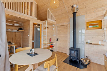 Prodej pozemku 12721 m², Horčápsko