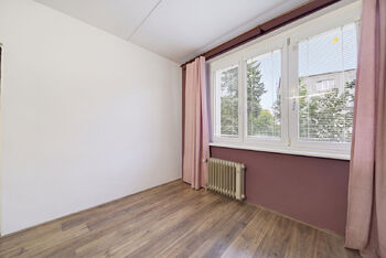 Prodej bytu 1+1 v osobním vlastnictví 33 m², Karlovy Vary