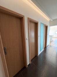 Prodej bytu 3+kk v osobním vlastnictví 74 m², Šestajovice