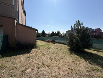 Prodej bytu 3+kk v osobním vlastnictví 74 m², Šestajovice