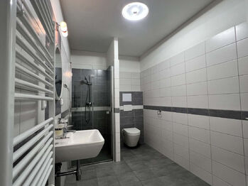 Pronájem bytu 1+kk v osobním vlastnictví 54 m², Lavičky