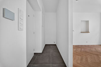 Prodej bytu 1+kk v osobním vlastnictví 23 m², Praha 4 - Podolí