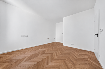 Prodej bytu 1+kk v osobním vlastnictví 23 m², Praha 4 - Podolí