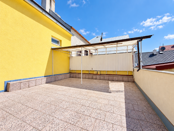 Prodej domu 407 m², Údlice