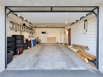 Prodej domu 407 m², Údlice