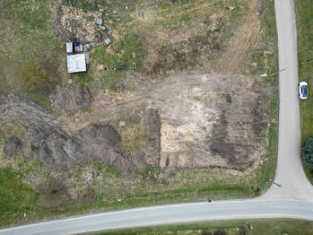 Prodej pozemku 1401 m², Dešná