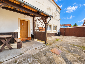 Prodej restaurace 200 m², Podbořany