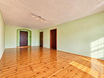 Prodej restaurace 200 m², Podbořany