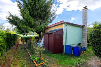 přístřešek na nářadí - Prodej chaty / chalupy 22 m², Pardubice