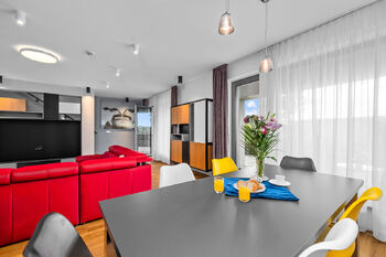Prodej domu 304 m², Praha 10 - Křeslice