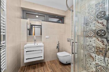 Prodej domu 304 m², Praha 10 - Křeslice