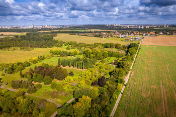 Prodej domu 304 m², Praha 10 - Křeslice