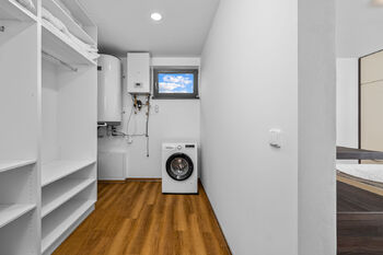 Prodej domu 304 m², Praha 10 - Křeslice