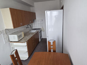 Pronájem bytu 3+1 v osobním vlastnictví 77 m², Pardubice