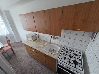 Pronájem bytu 3+1 v osobním vlastnictví 77 m², Pardubice